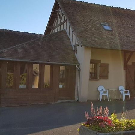 Les Brulis Chambre D'Hotes Châtillon-sur-Loire 外观 照片