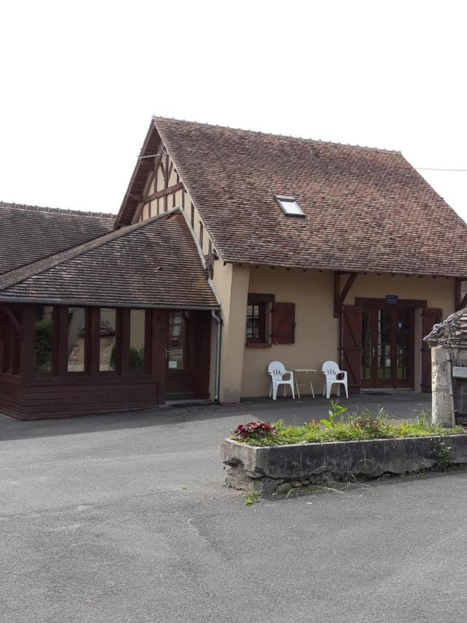 Les Brulis Chambre D'Hotes Châtillon-sur-Loire 外观 照片
